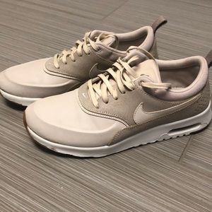 Nike air max thea in oatmeal, women’s size US 7